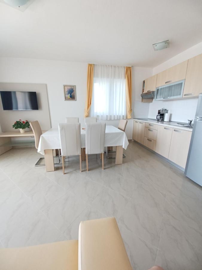 Apartments Amor Τρογκίρ Εξωτερικό φωτογραφία