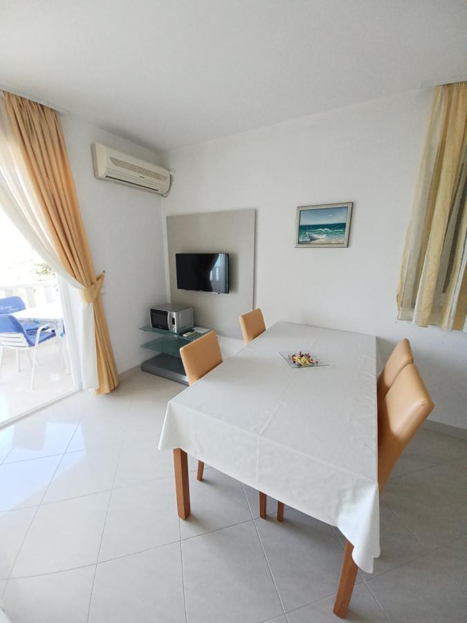 Apartments Amor Τρογκίρ Εξωτερικό φωτογραφία