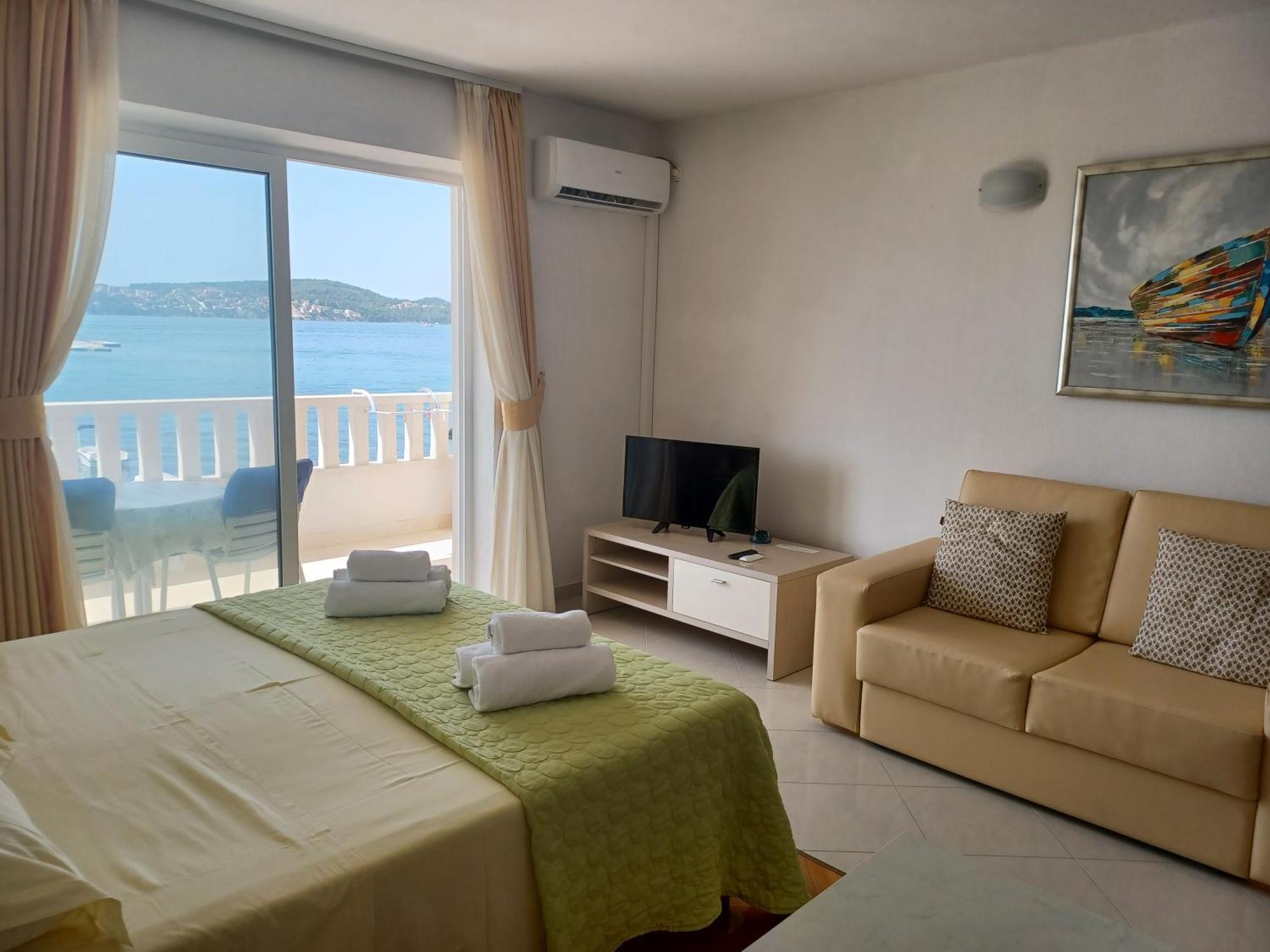 Apartments Amor Τρογκίρ Εξωτερικό φωτογραφία
